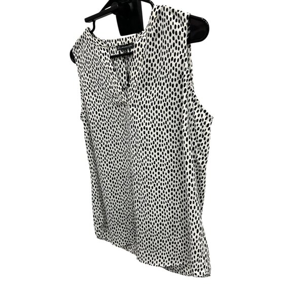 Adrianna Papell NWT Black White Polka Dot Sleeveless Blouse Size Medium - Picture 3 of 10